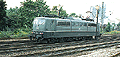 151 074-2 fährt zum Rangierbahnhof München-Laim (München Heimeranplatz, August 1990)